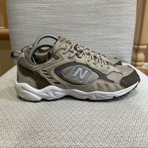 New Balance 472 Shoes Athletic Women’s Size 8.5